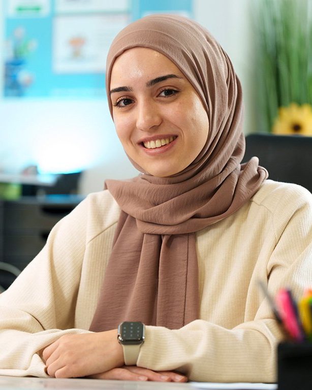 Fatma Ciçek, logopedist bij Logopedie Maasmechelen.